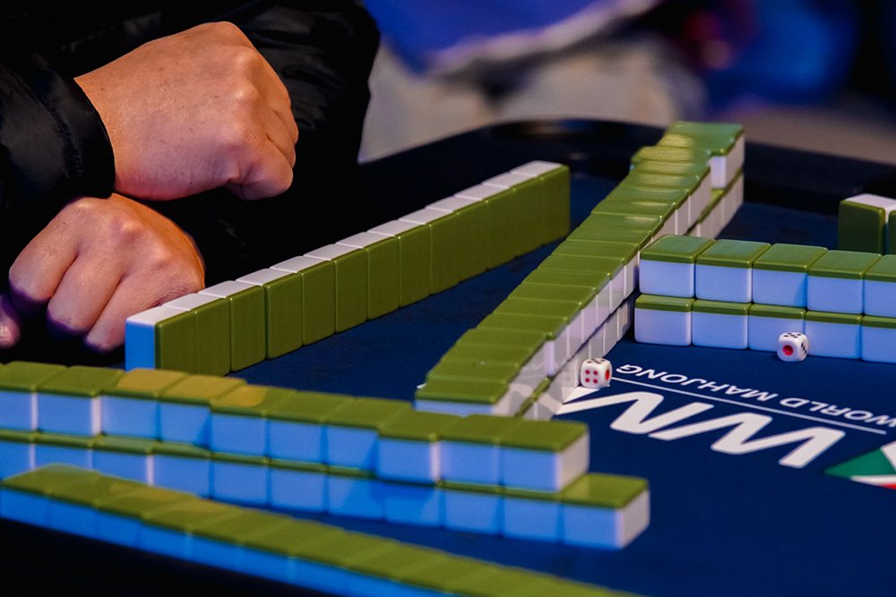 Mahjong Etiquette: The Unwritten Rules of Respect